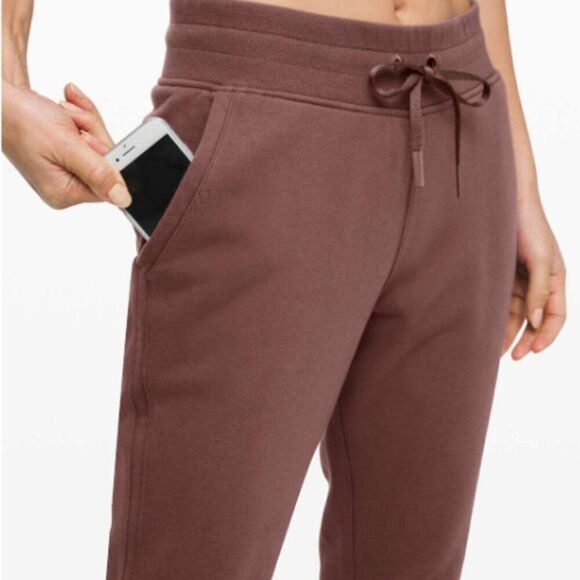 NWT Lululemon Warm Down Jogger - Picture 7 of 8